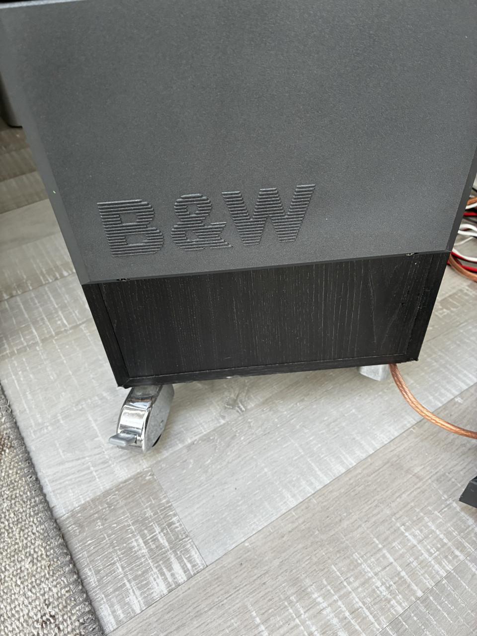 Bowers & Wilkins DM 630