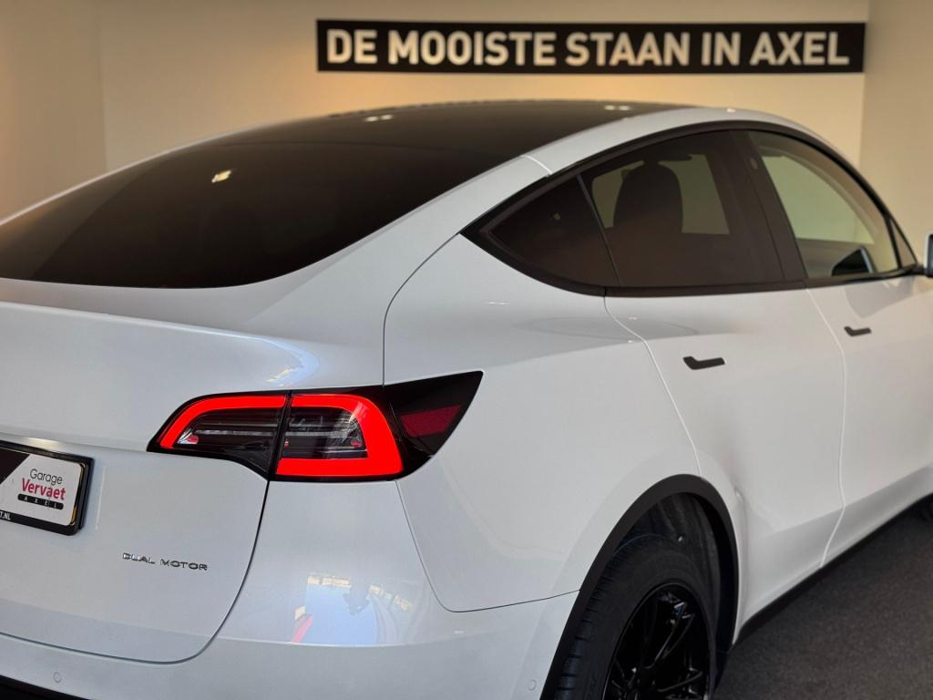 Tesla Model Y long range awd 75 kwh