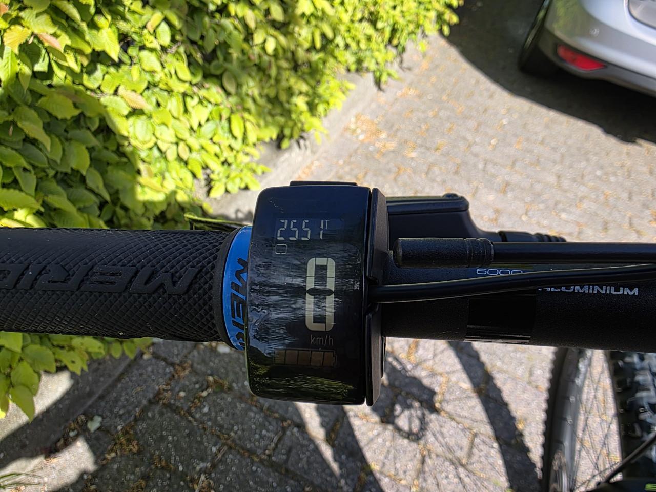 Keurig nette Bulls elektrische mountainbike met Brose middenmotor