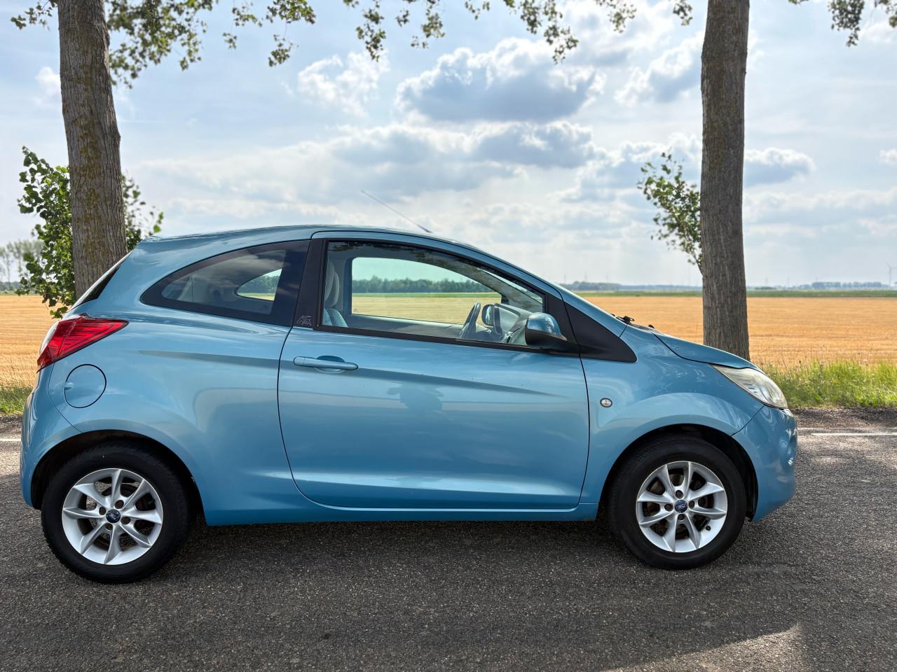 FORD KA 1.2 benzine / 89 DKM / AIRCO / STOELVERW / NWE APK !