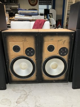 Rock@Roll! Leak 600 Sandwich beroemde studio monitoren joekels van woofers