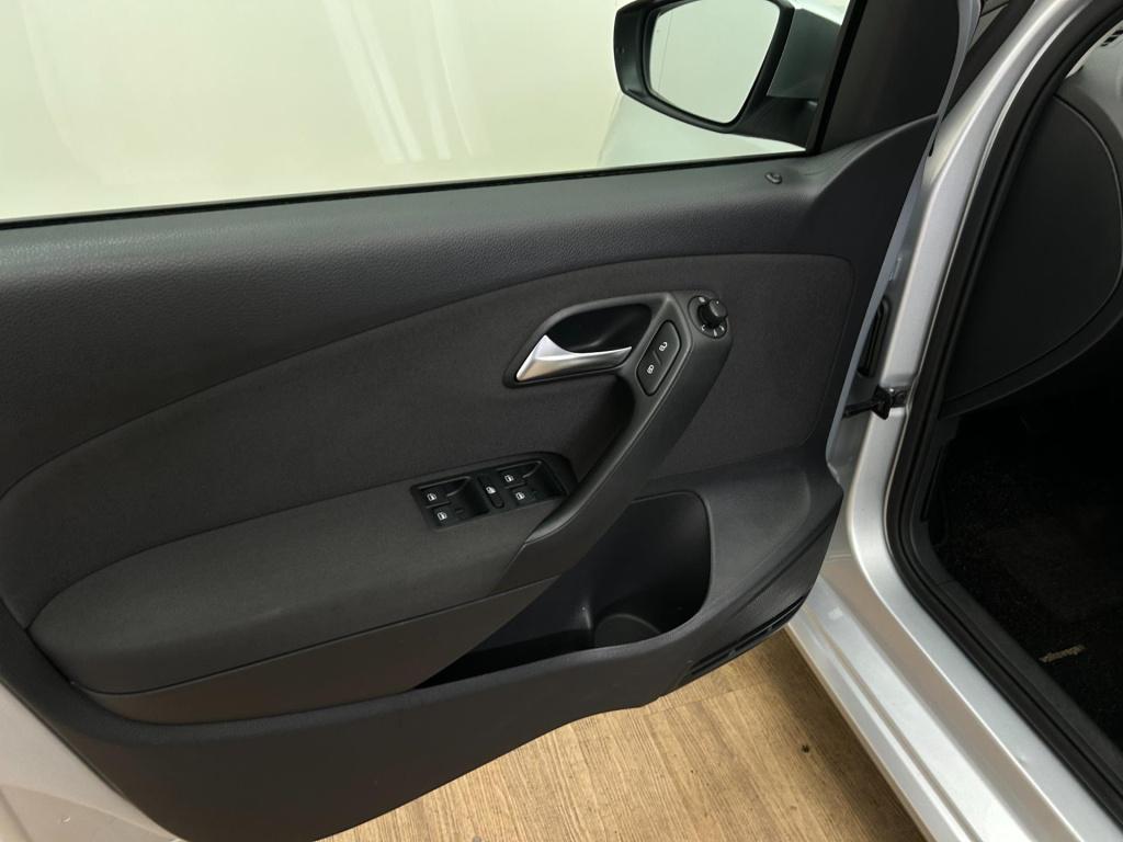 Volkswagen Polo occasion 1.2 tsi bluemotion edition | grijs | tweedehands v