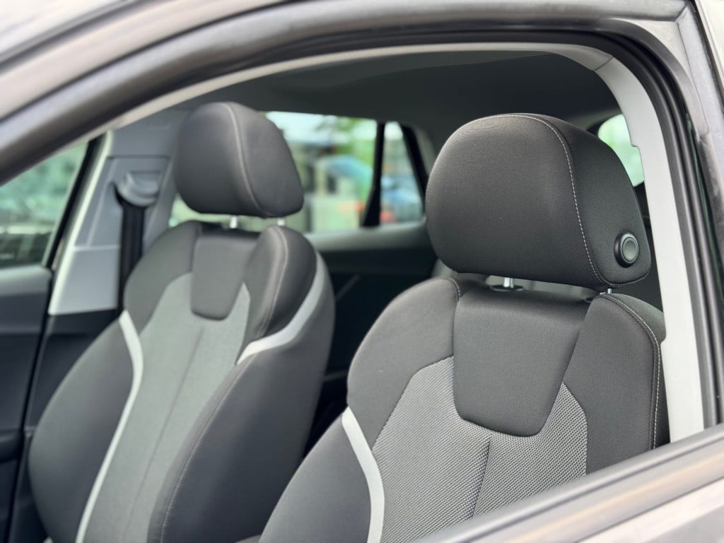 Audi Q2 35 tfsi s edition * panoramadak * camera * keyless
