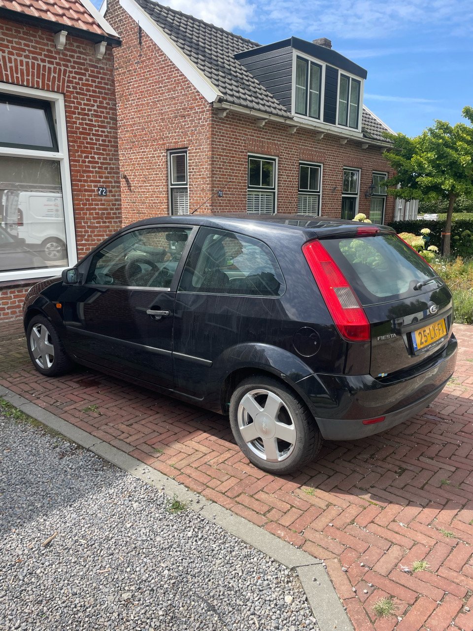 Ford Fiesta 2003 zwart