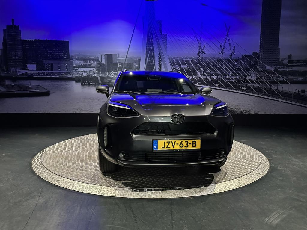 Toyota Yaris Cross 1.5 hybrid 130 dynamic *acc*winterpakket*camera*17inch*c