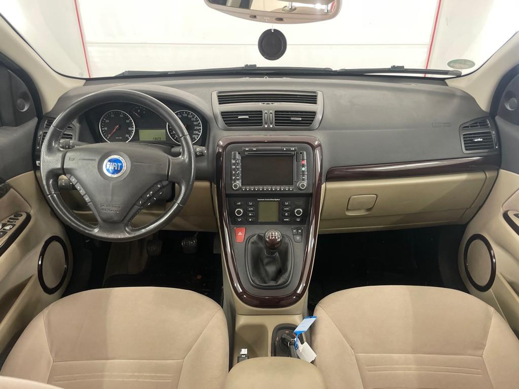 Fiat Croma 2.2-i.zr. g.st.-2005-km 143234 Nap-airco-trekhk-l.m.velg.2800,=