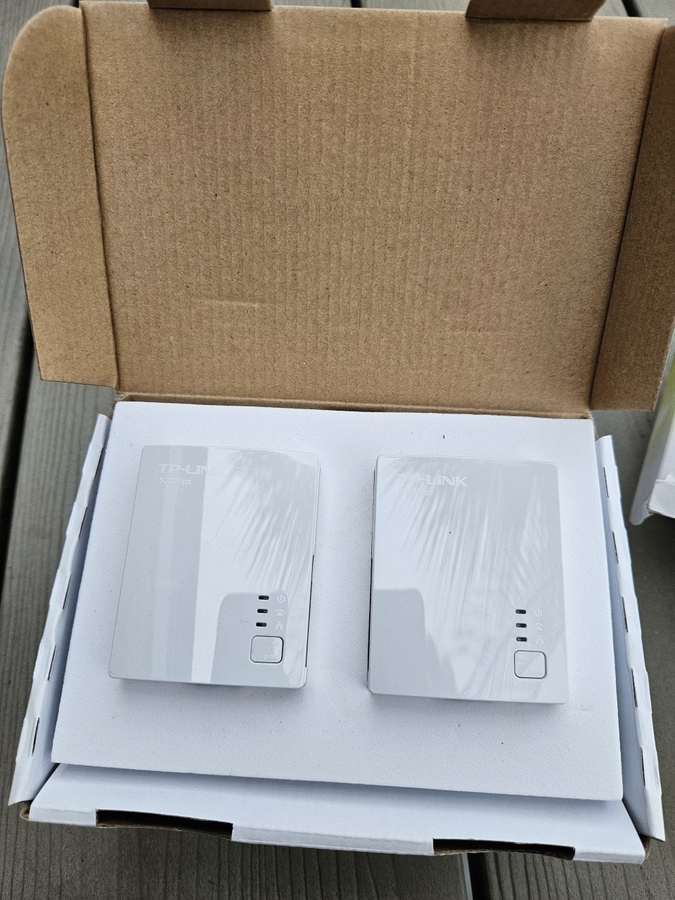 Zgan TP-Link TL-PA4010 KIT - Powerline set AV 500 zeer nette staat