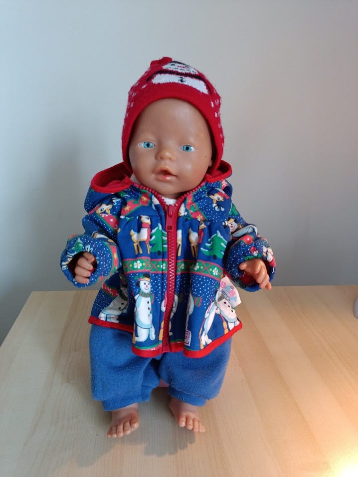 Baby Born pop met kleertjes & accessoires – klaar voor uren speelplezier!
