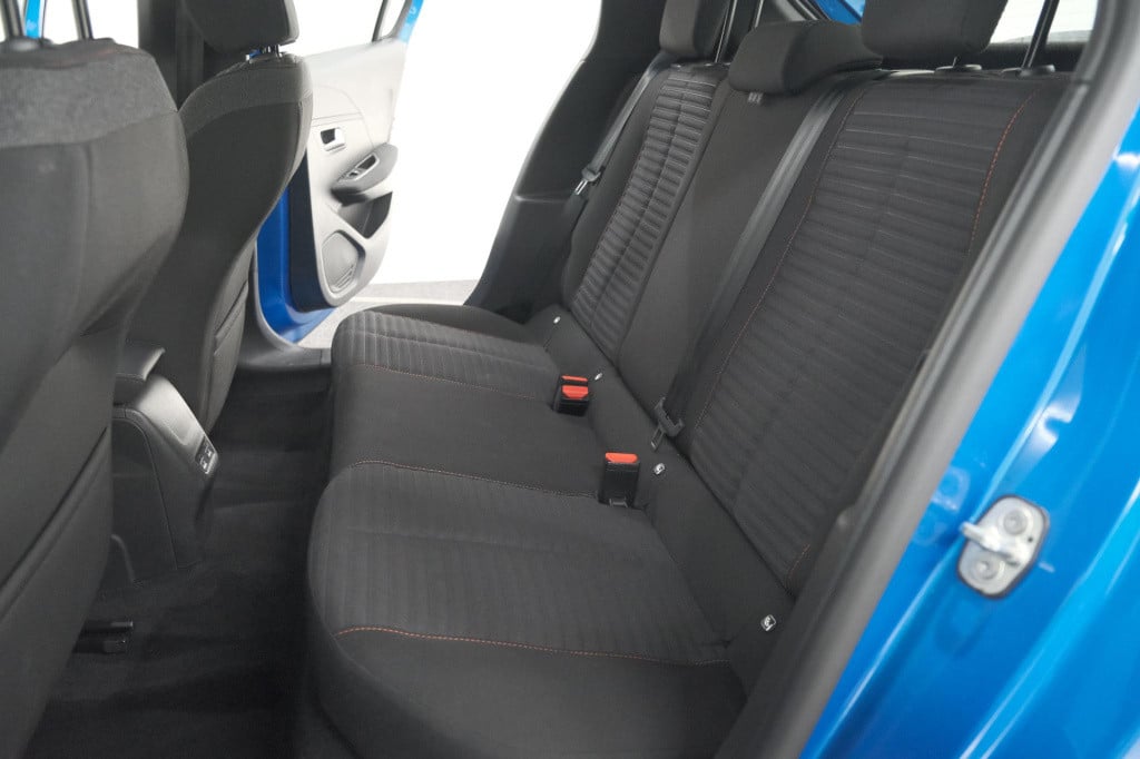 Peugeot 208 ev active 50 kwh | navigatie | apple carplay | climate control