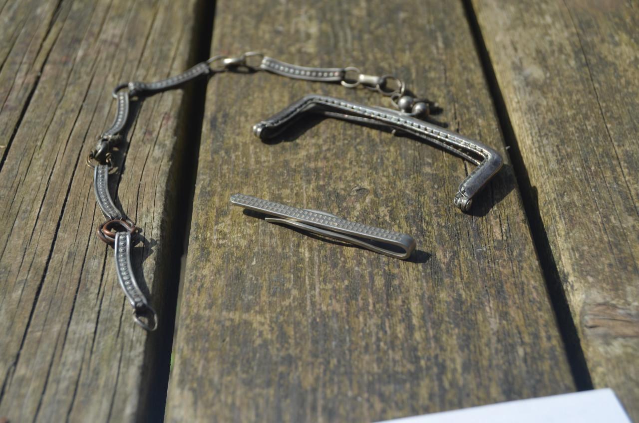 Beursje + beugel + armband + dasclip