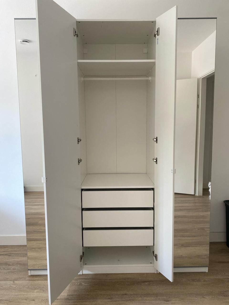 Kledingkast IKEA wit met spiegels