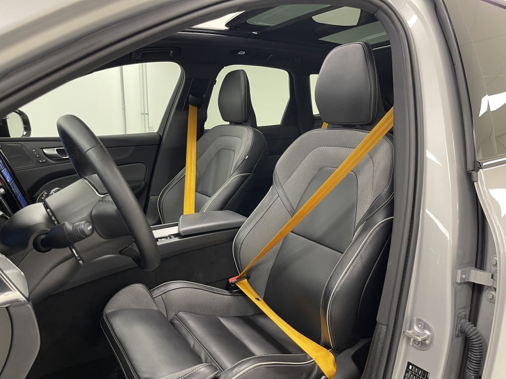 Volvo XC60 2.0 t8 awd polestar 455pk | silver dawn | long range | 360 camer