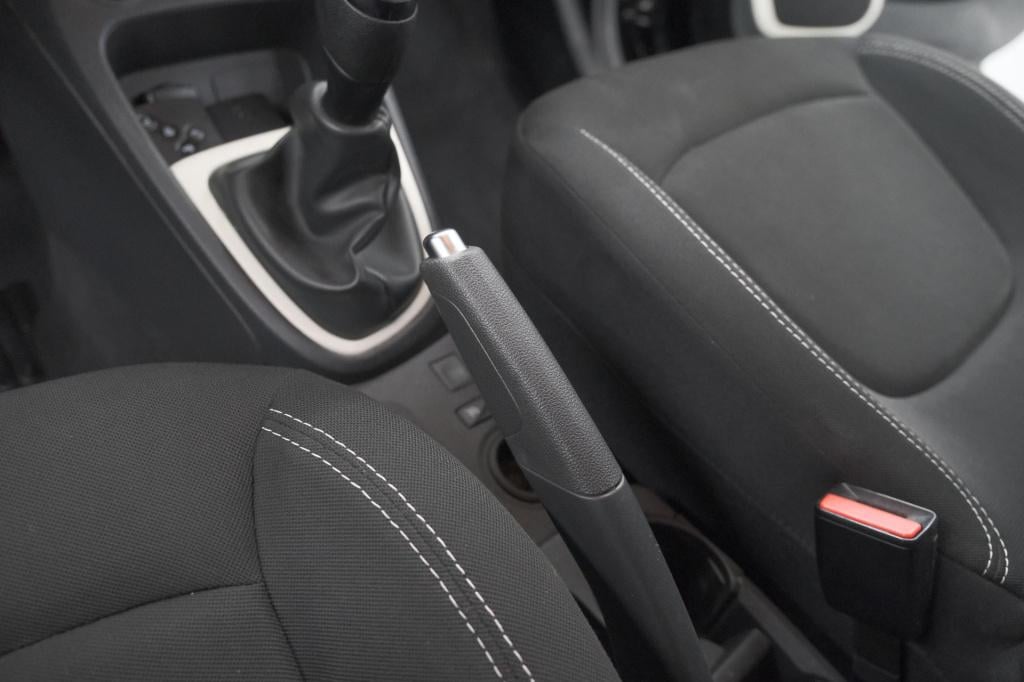 Renault Captur tce 90 limited | parkeersensoren | navigatie | airco | cruis