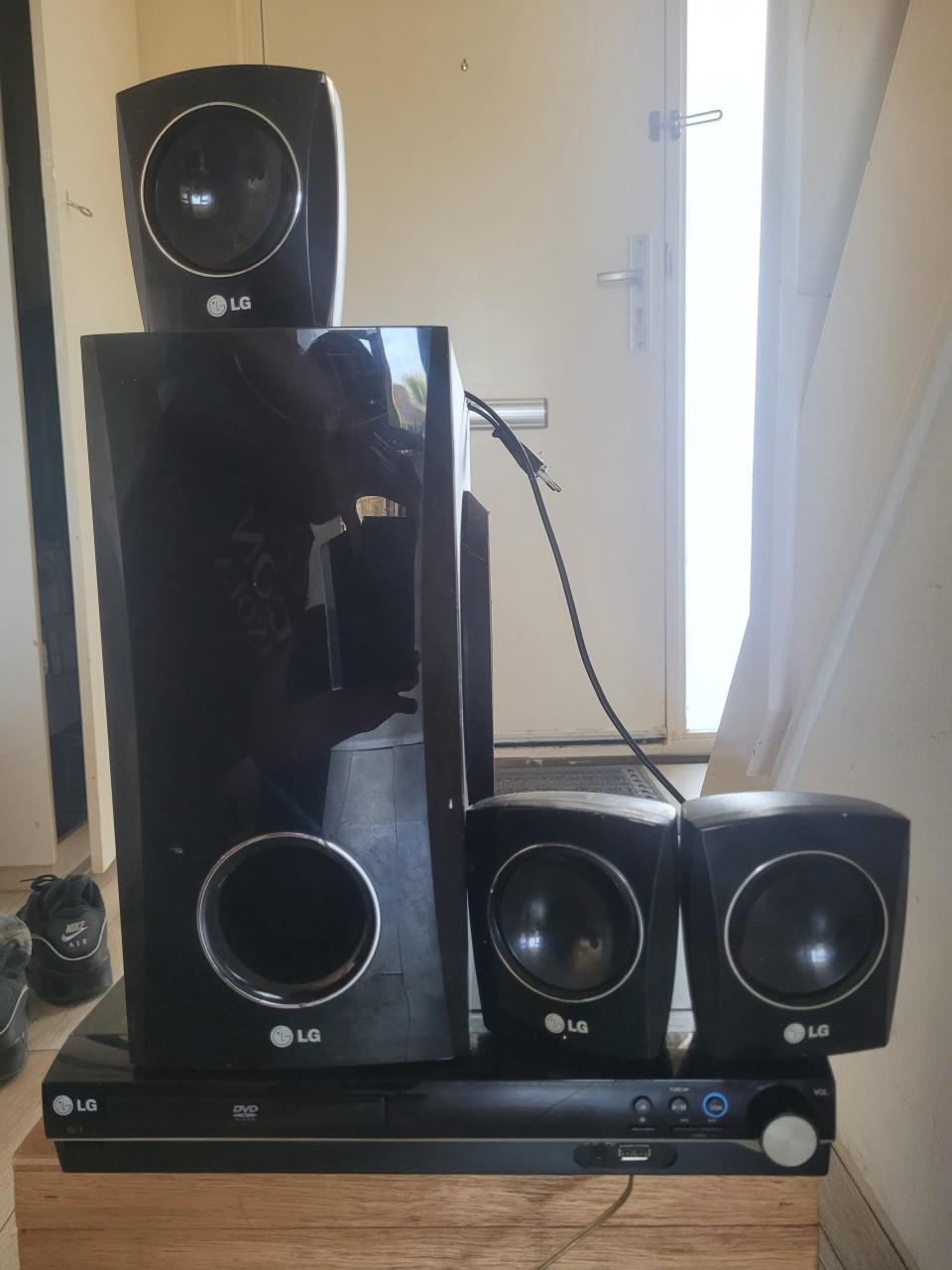 LG Home Theater Systeem