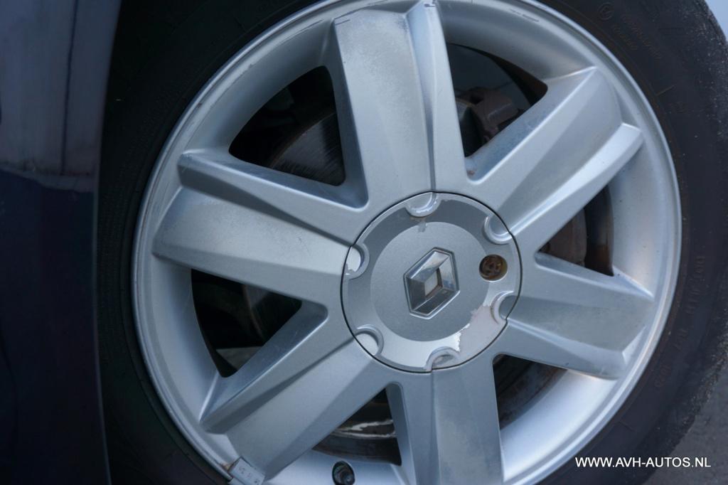 Renault Megane 1.6-16v business line, apk: 4-2027!