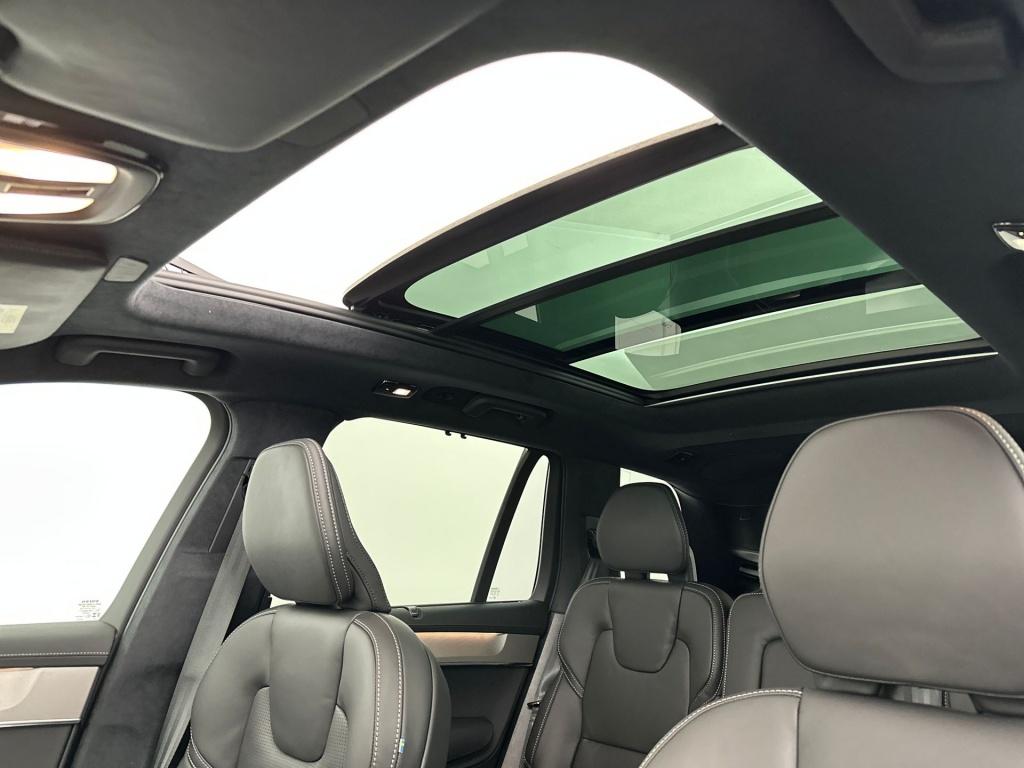 Volvo XC90 t8 awd gt ultra black edition bowers wilkins