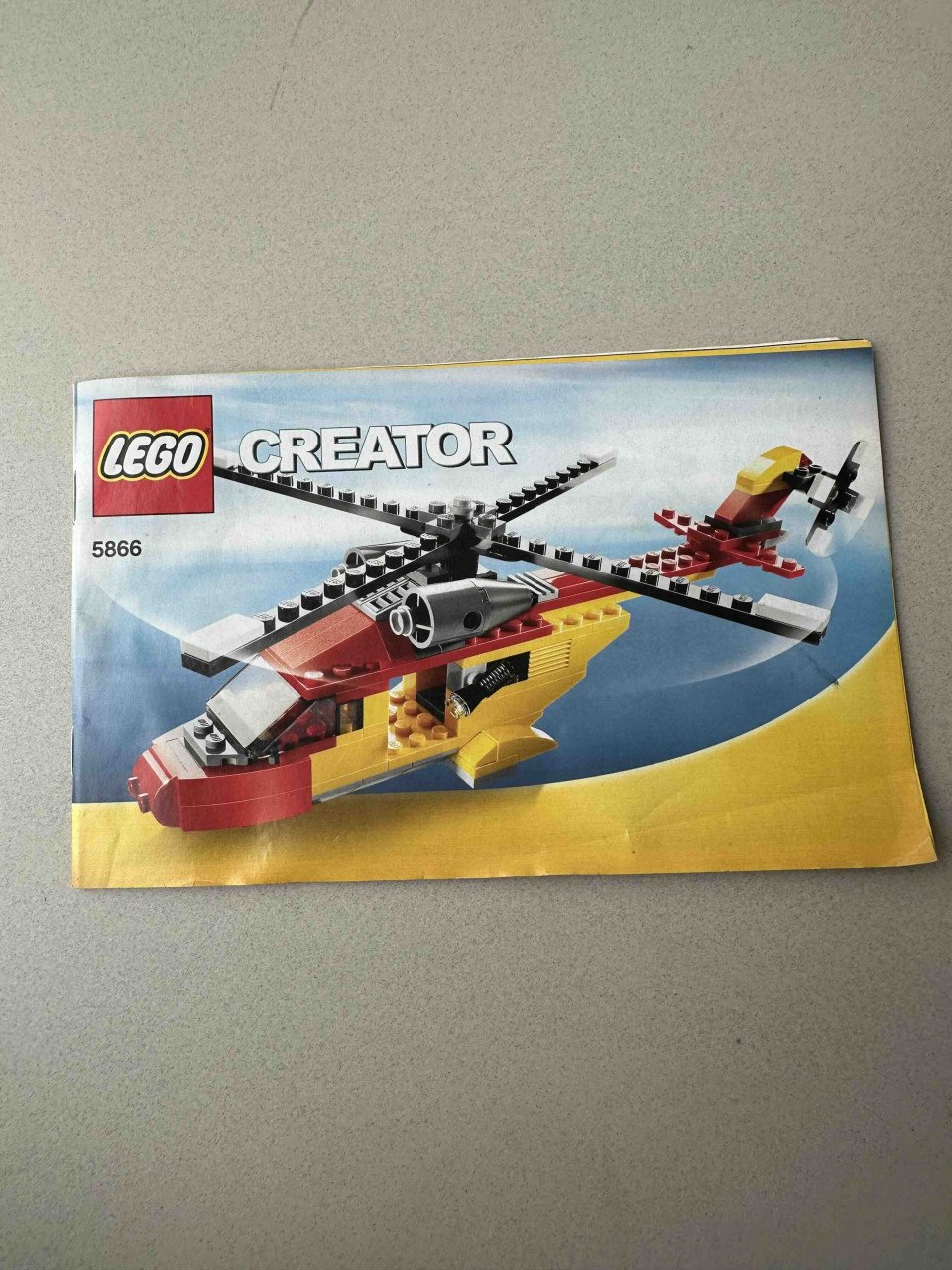 Lego Creator Reddingshelicopter 5866