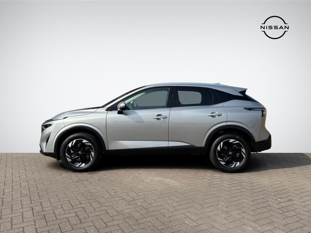 Nissan Qashqai 1.3 mhev n-connecta panoramadak private lease € 599 /maand!