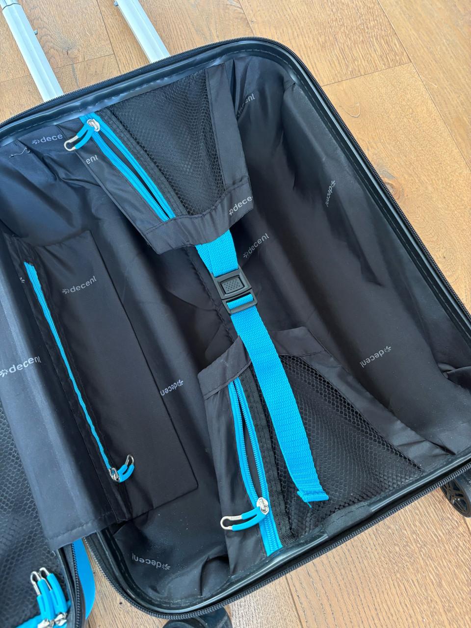 Handbagege koffer - prima staat handvat ‘defect’