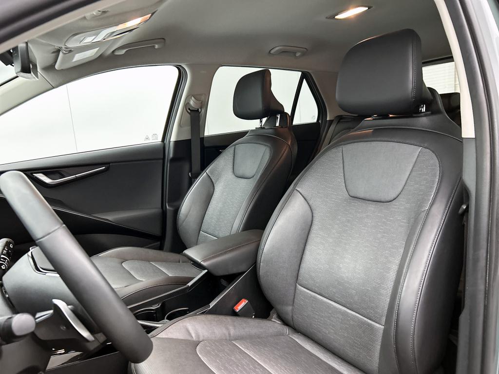 Kia Niro 1.6 gdi phev launch edition