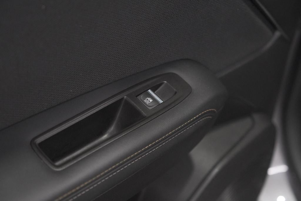 Renault Symbioz 1.6 e-tech full hybrid 145 iconic | elektrische kofferklep 