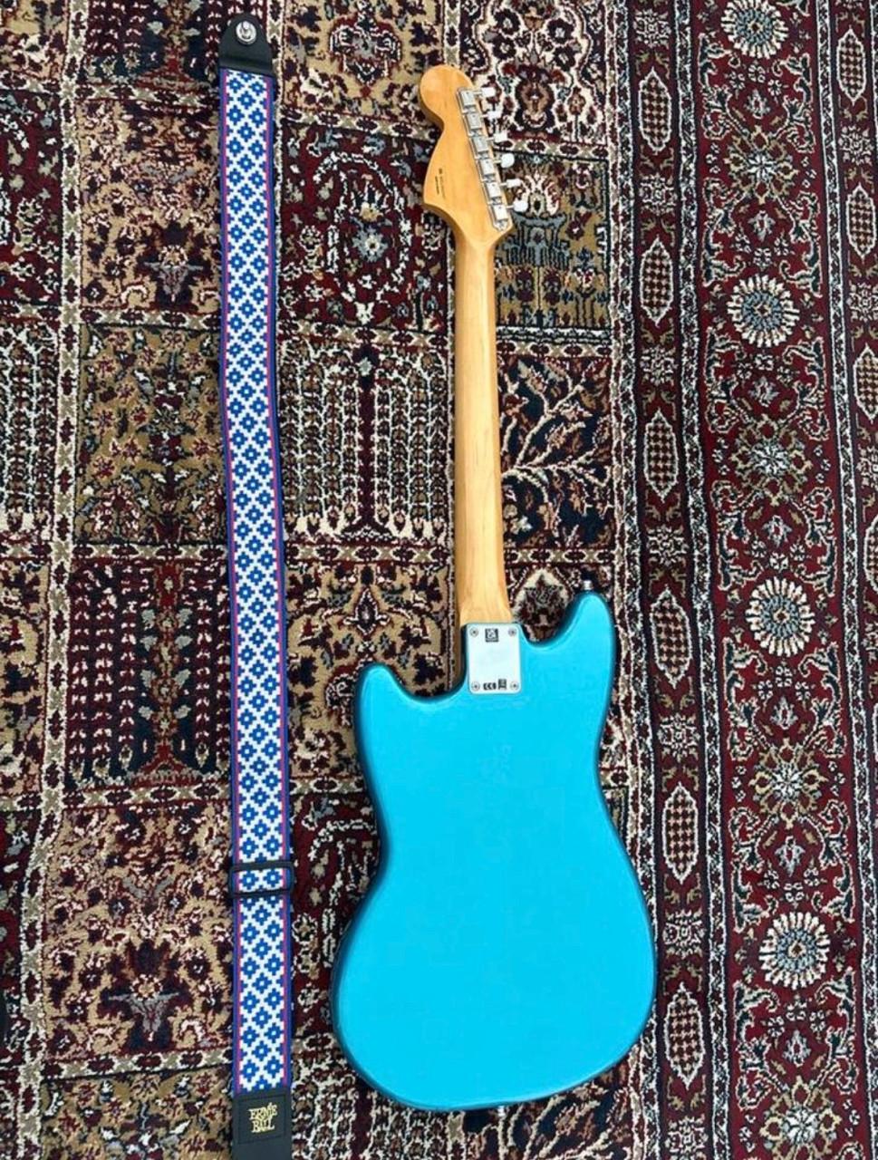 Fender Vintera 60s Lake Placid Blue Mustang