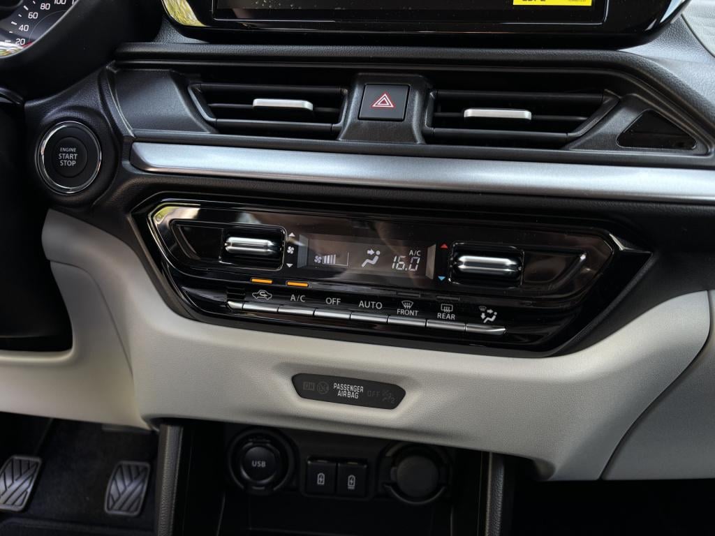 Suzuki Swift 1.2 style smart hybrid