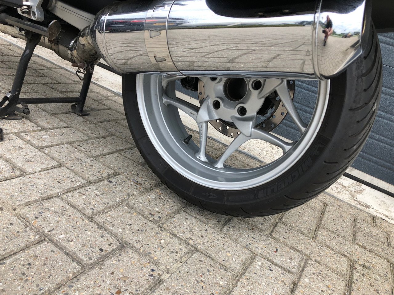 BMW R1200RT van 1e eigenaar met slechts 42 dkm, nieuwstaat €4850,-