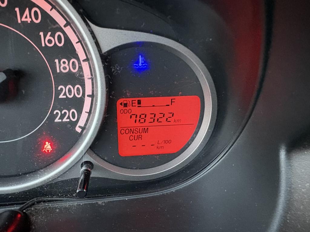 Mazda 2 1.3 silver edition