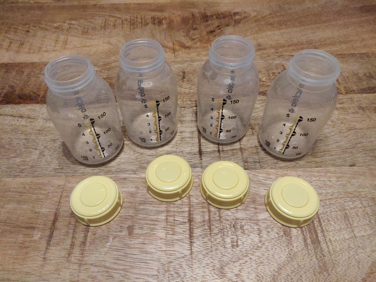 Medela koeltasje + flesjes (borstvoeding)