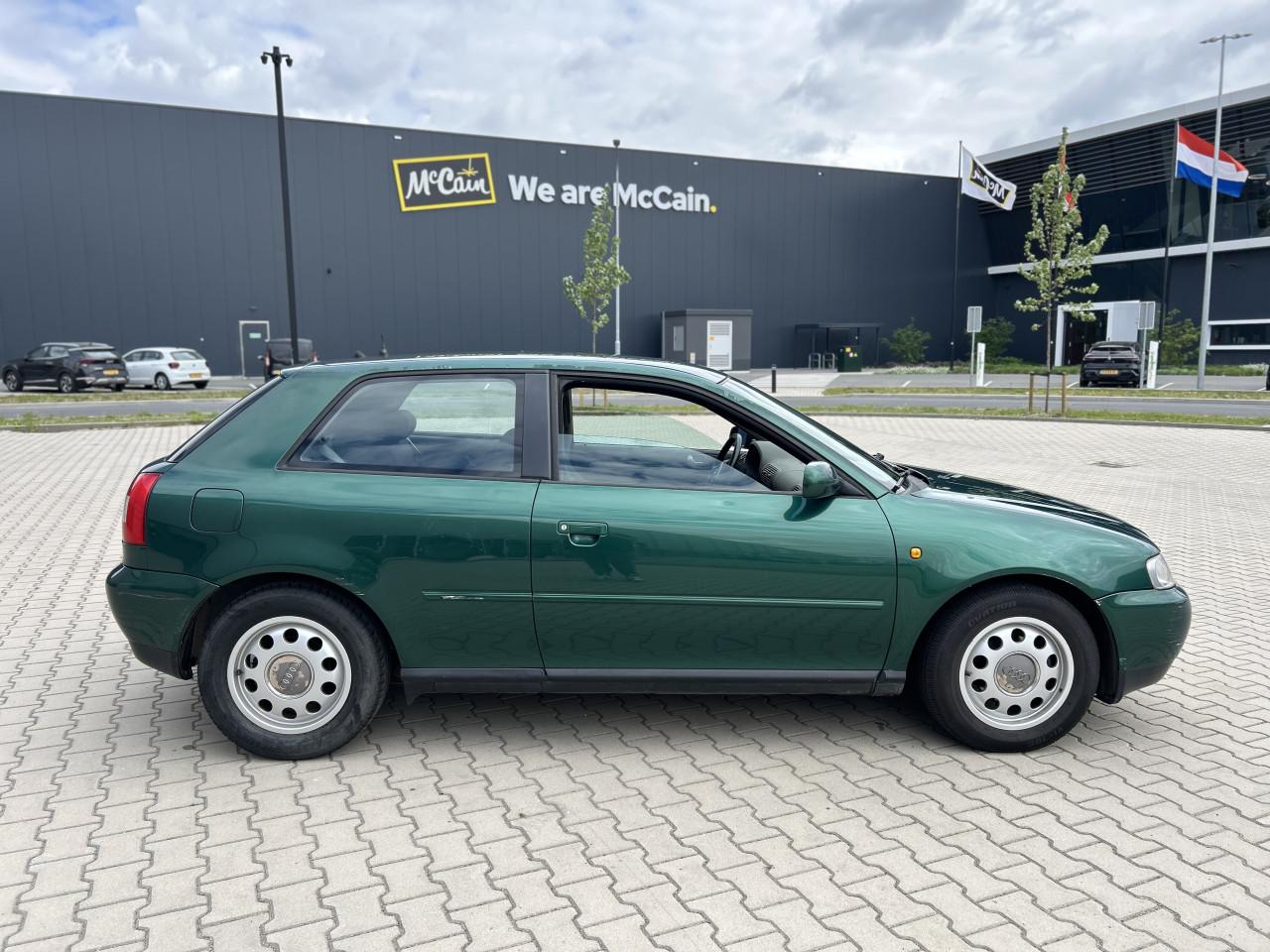 Audi A3 1.6 Ambiente/APK/TREKH/NAP