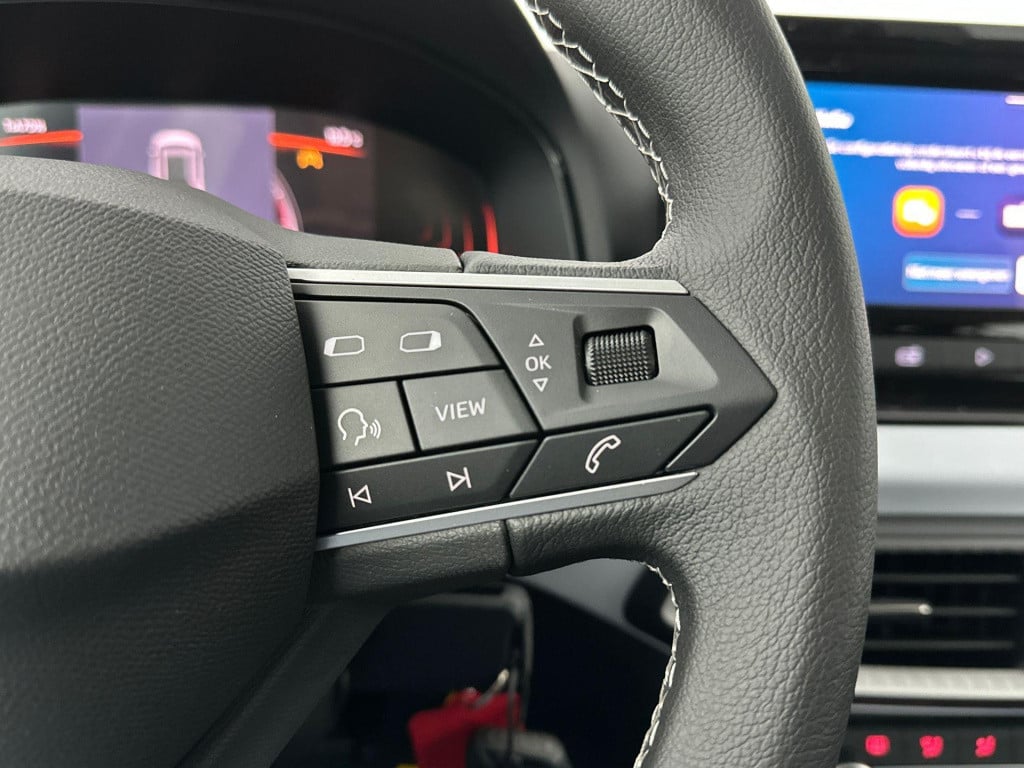 Seat Arona style 1.0 85 kw / 115 pk ecotsi suv 7 versn. dsg
