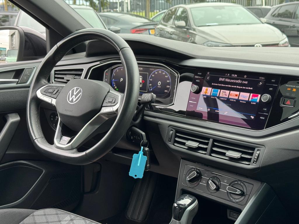 Volkswagen Taigo 1.0 tsi r-line - pano - 1e eigenaar * dsg
