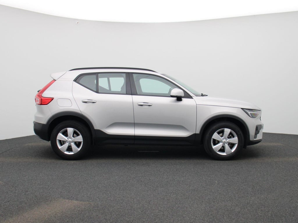 Volvo XC40 1.5 t2 essential | automaat | lmv | navigatie | virtual cockpit 