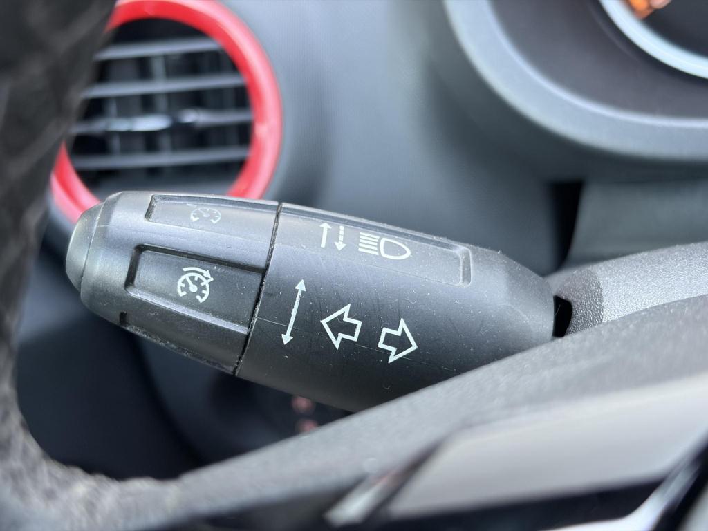 Opel Corsa 1.6-16v t color edition opc line