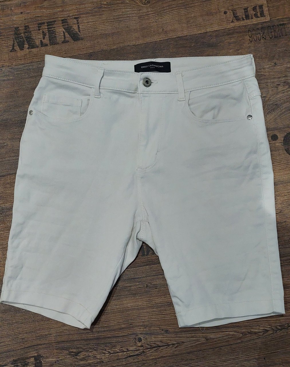 Witte korte Only Carmakoma damesbroek mt M