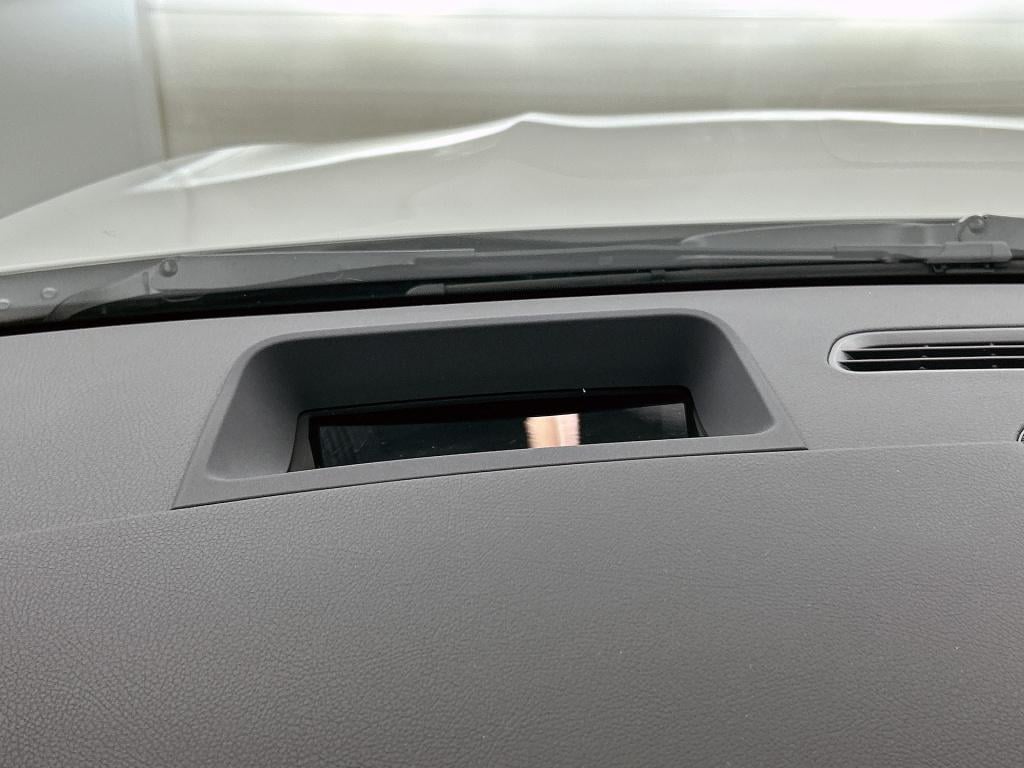 Mercedes-Benz Gla-klasse 180 business solution amg | premium plus pakket | 