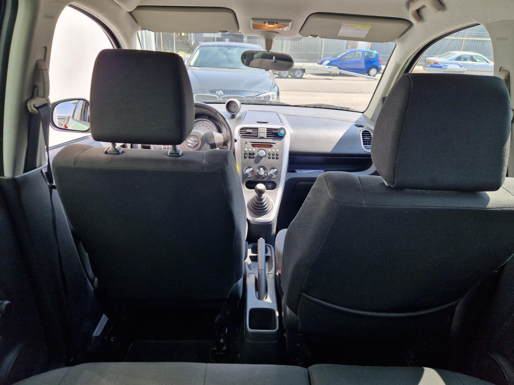 Suzuki Splash 1.0 exclusive