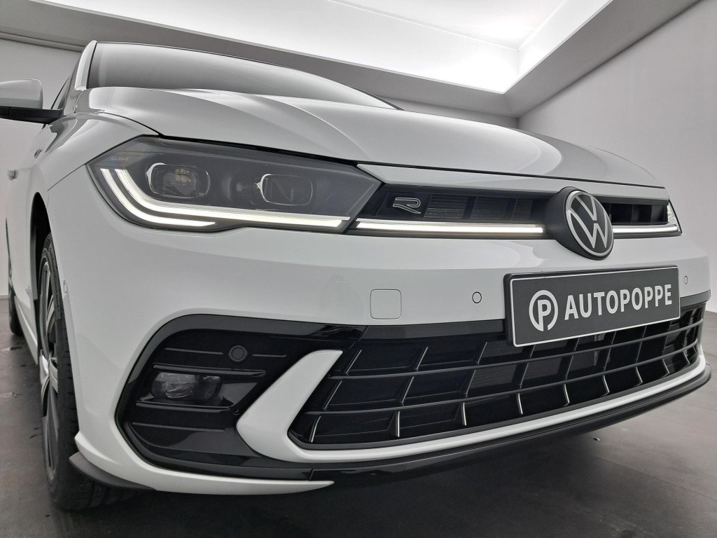 Volkswagen Polo r-line-edition 1.0 70 kw / 95 pk tsi hatchback 7 v