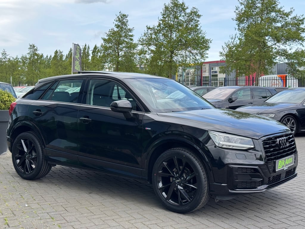 Audi Q2 35 tfsi s edition * panoramadak * camera * keyless