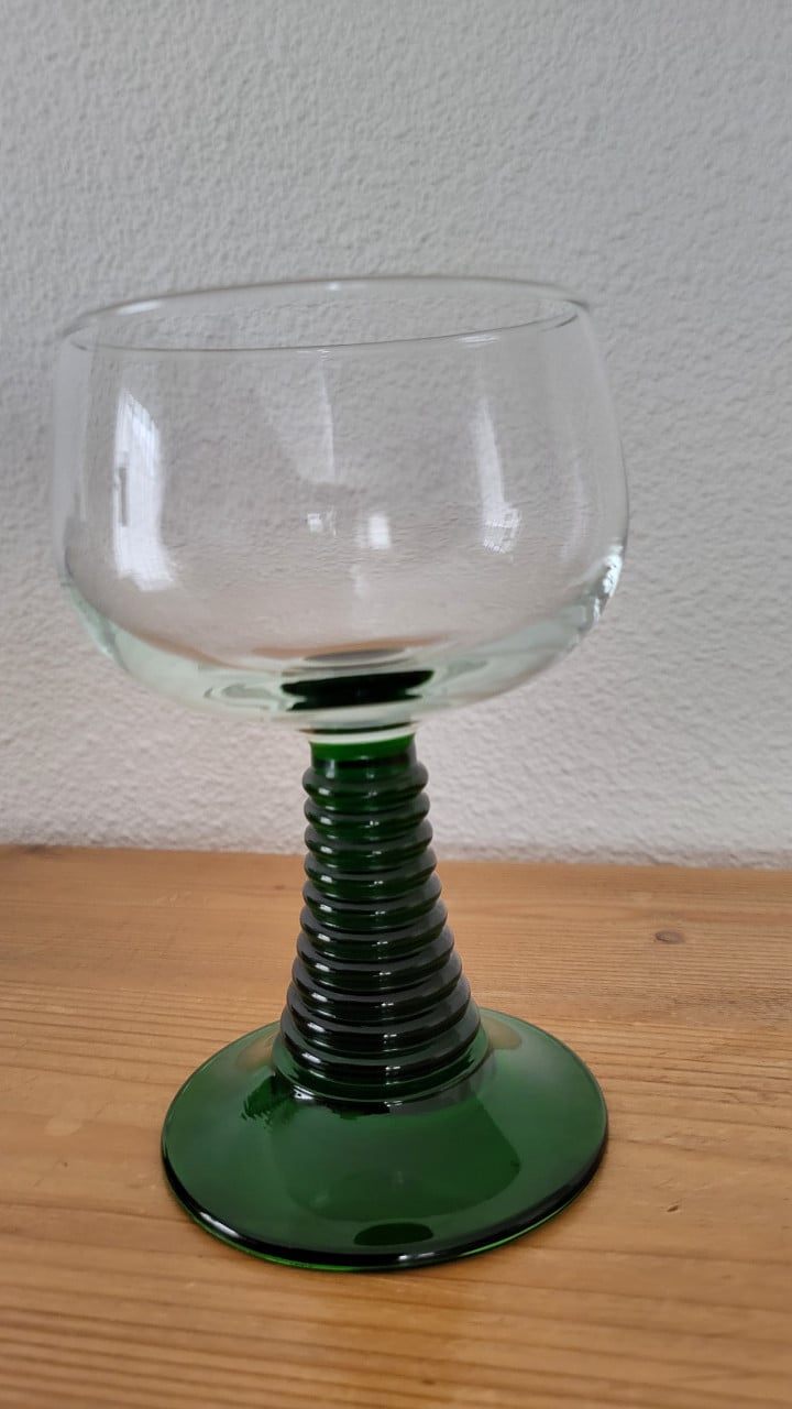 Vintage wijnglas France groene voet