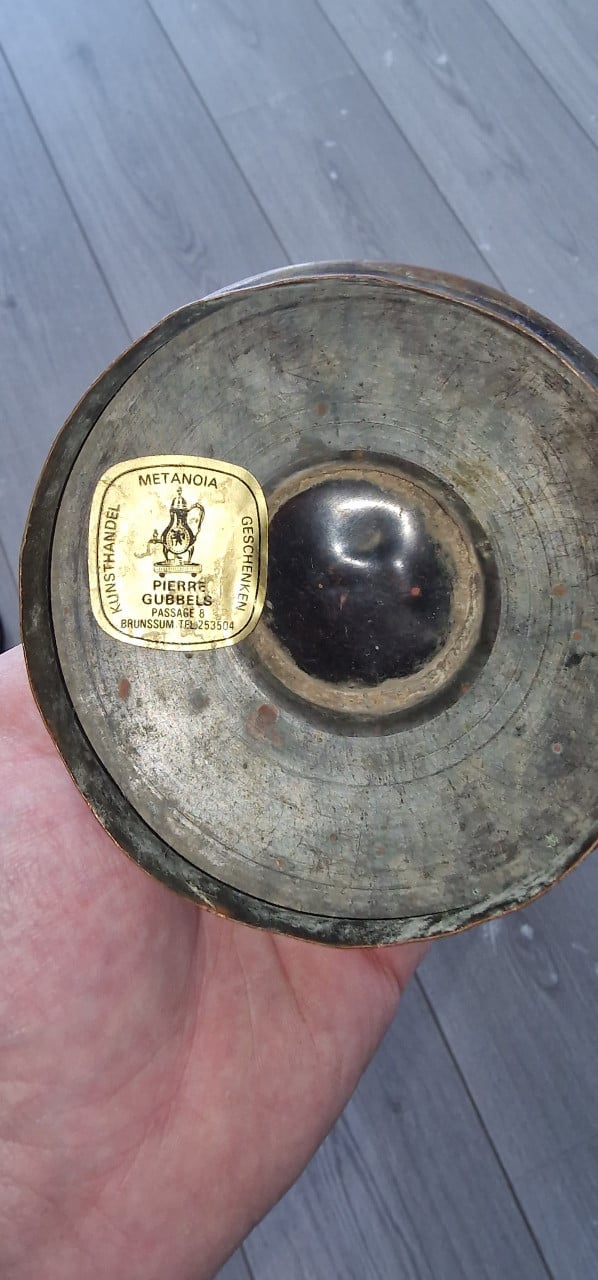 Oude theepot / gieter