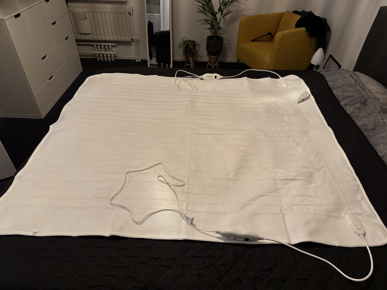 HEMA  Elektrische onderdeken 160x140