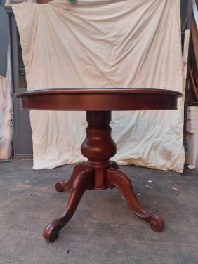 Eetkamertafel