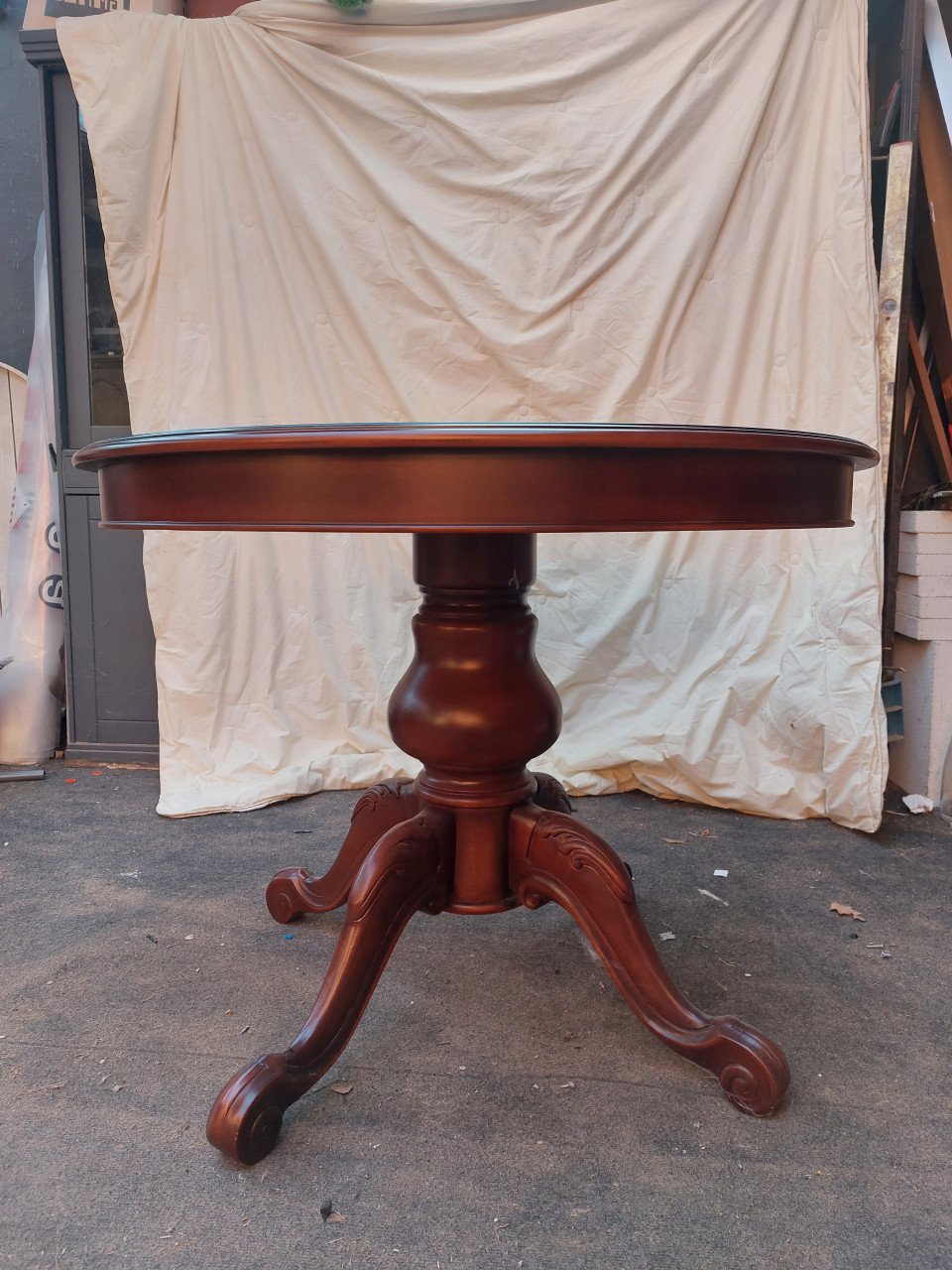 Eetkamertafel