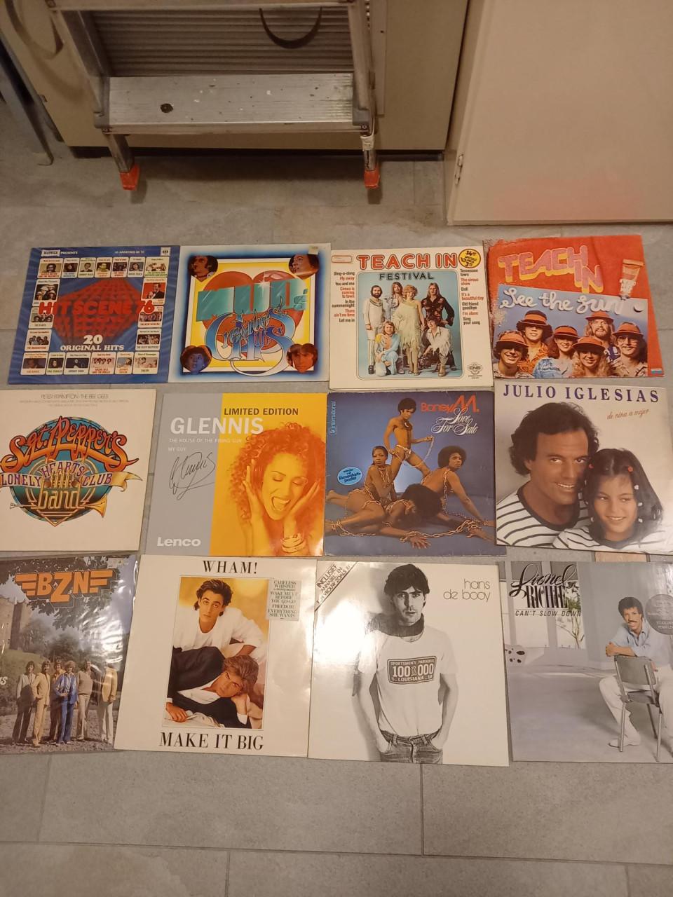 Diverse vinyl te koop uit de jaren 70/80