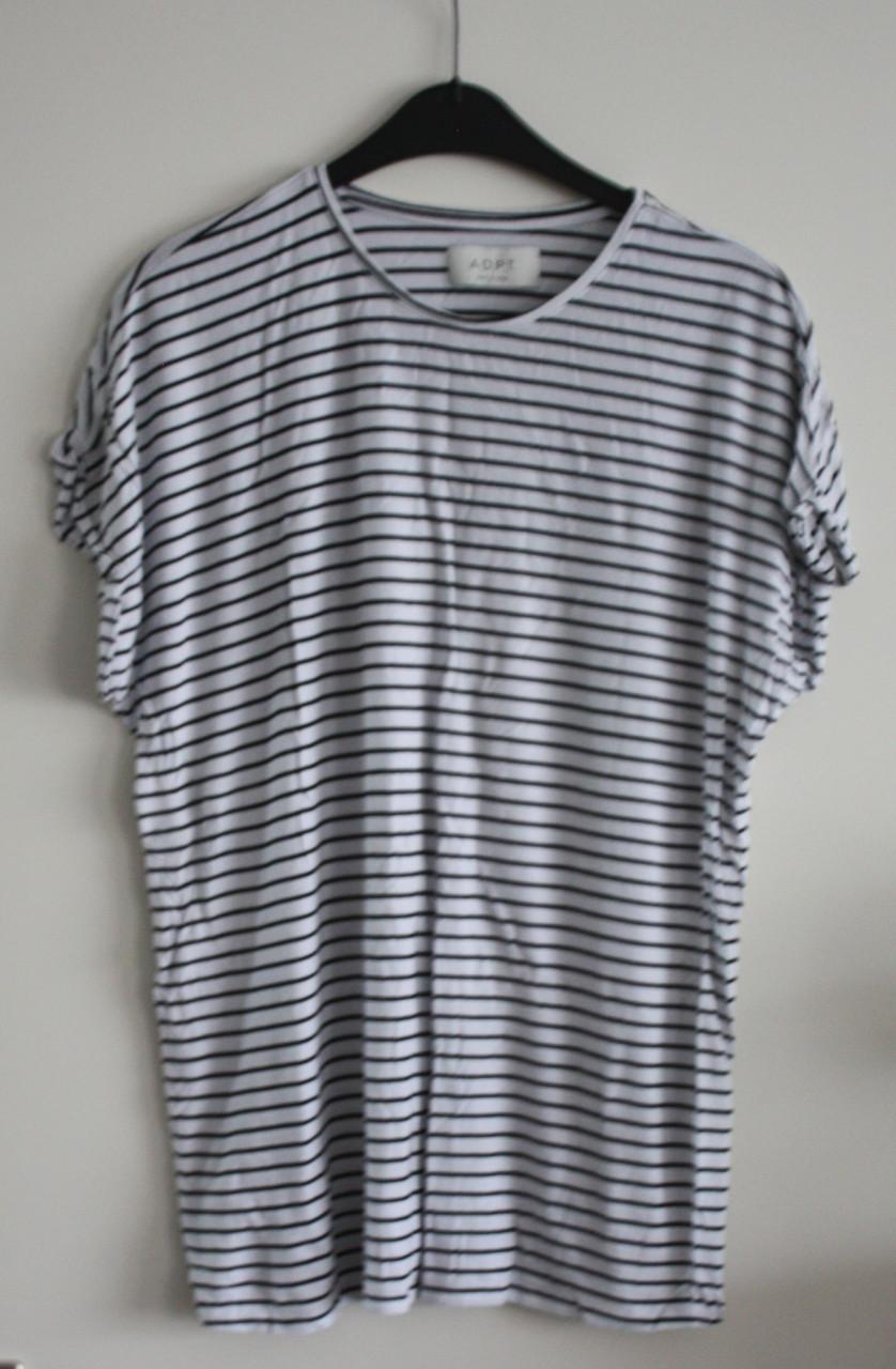 Tshit zwart wit gestreept  maat xl