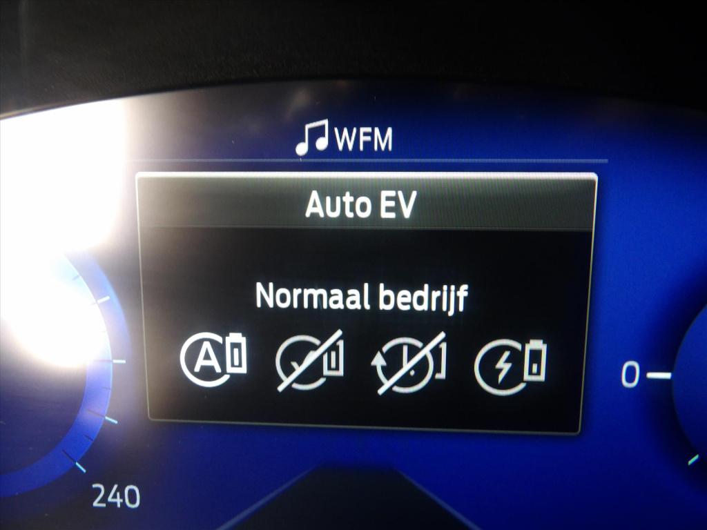 Ford Kuga 2.5 phev e-cvt 225pk st-line x