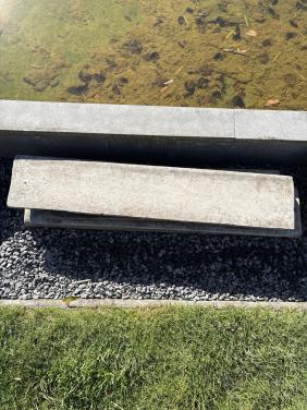 Kantstenen border/ gazon