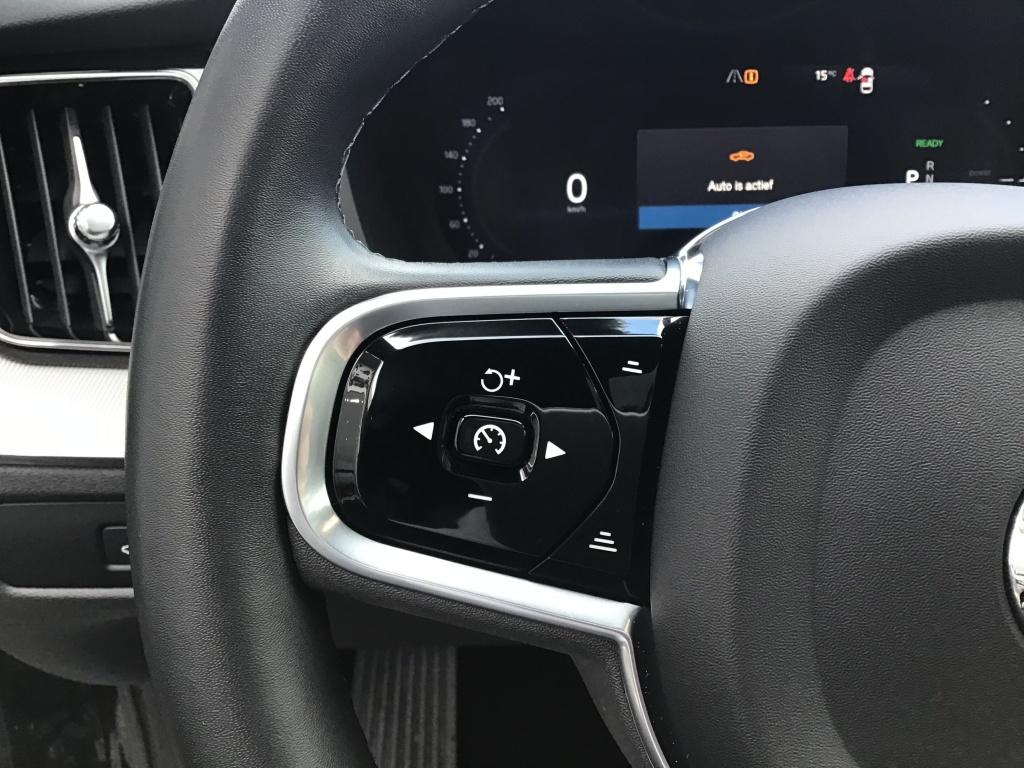 Volvo XC60 2.0 t8 plug-in hybrid awd ultimate bright